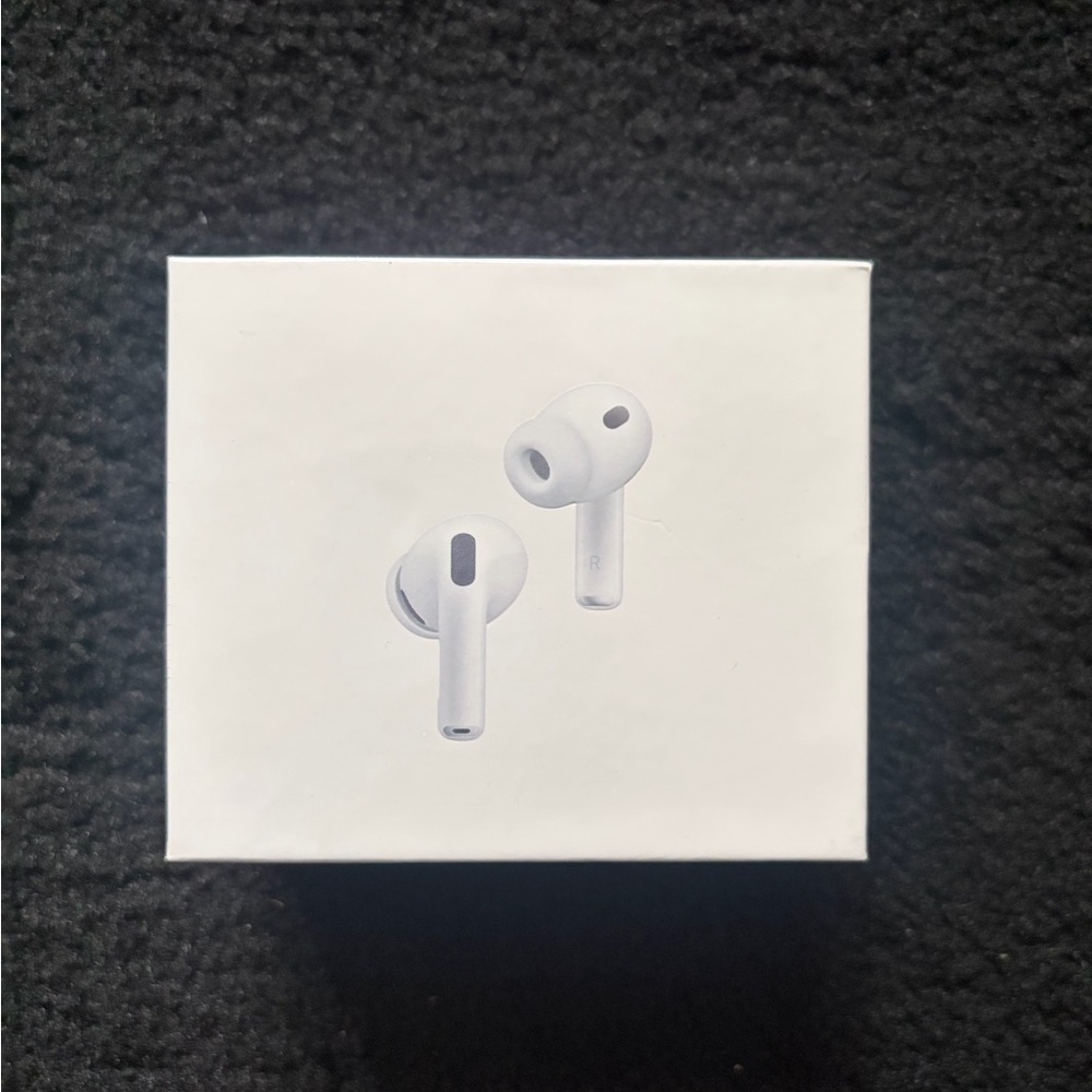 Apple White Earbud Headphones